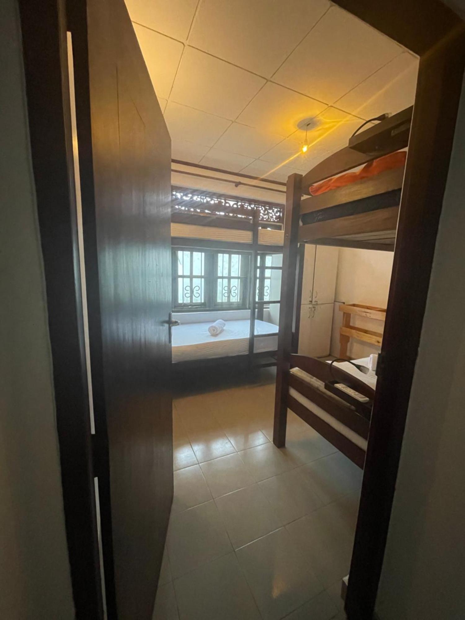 Sky Hostel نيجومبو المظهر الخارجي الصورة