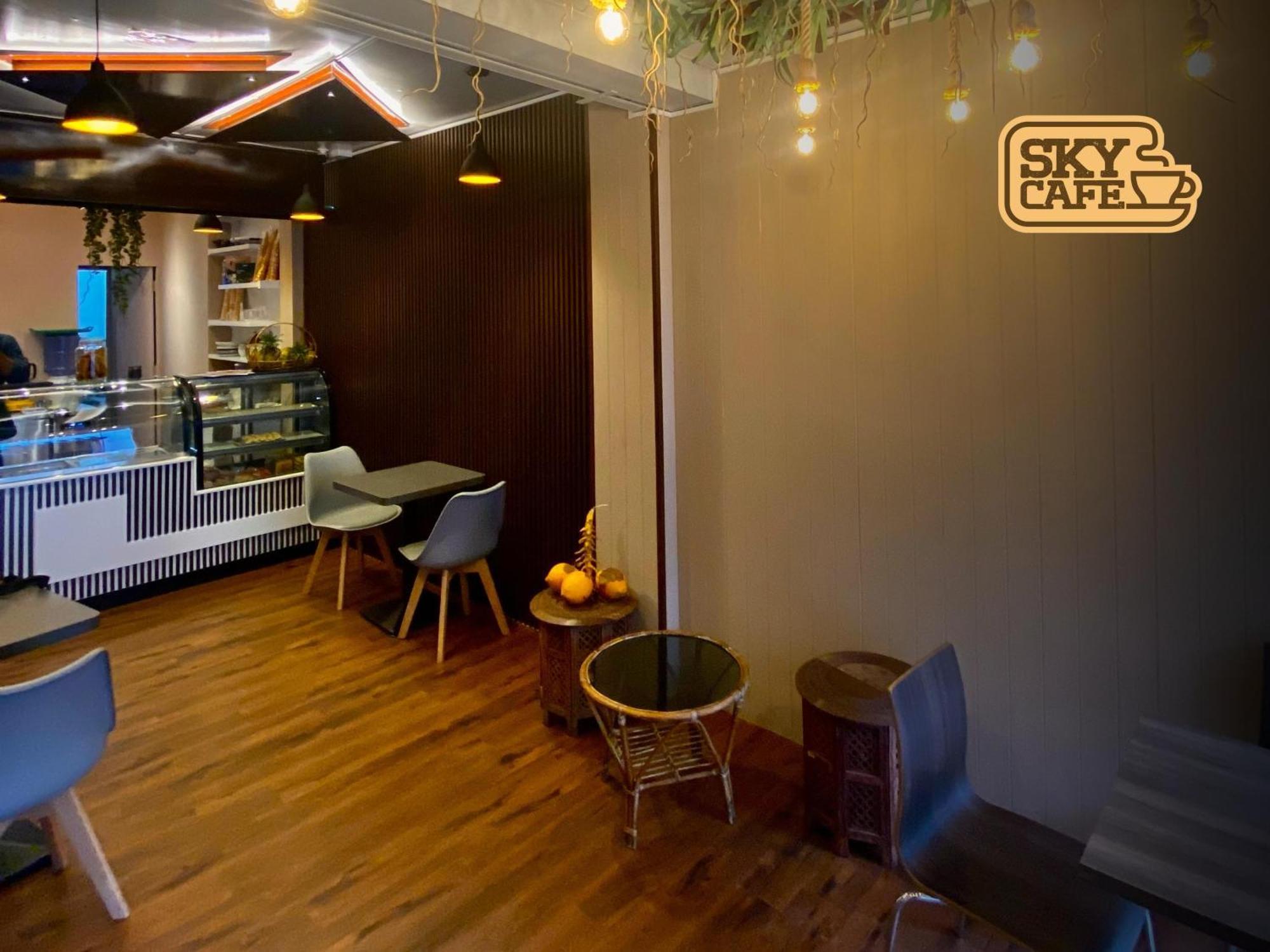 Sky Hostel نيجومبو المظهر الخارجي الصورة
